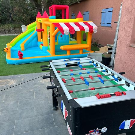 Horus Hotel Fréjus エクステリア 写真
