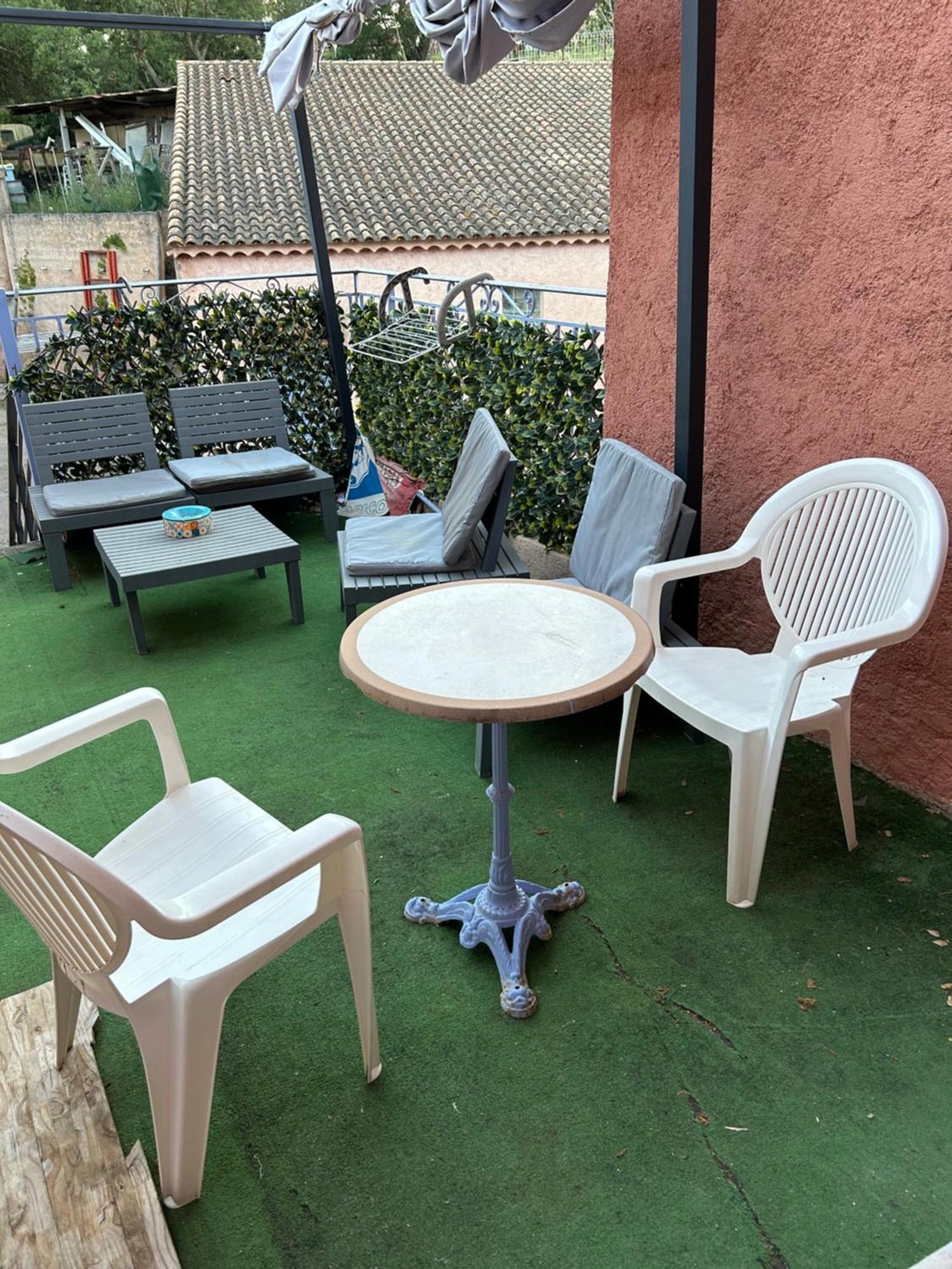 Horus Hotel Fréjus エクステリア 写真