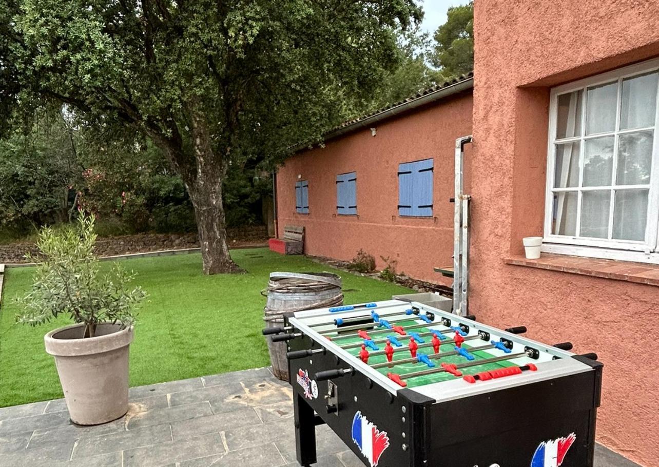 Horus Hotel Fréjus エクステリア 写真